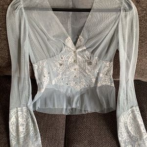Lace overlay top. Size small. Beautiful!